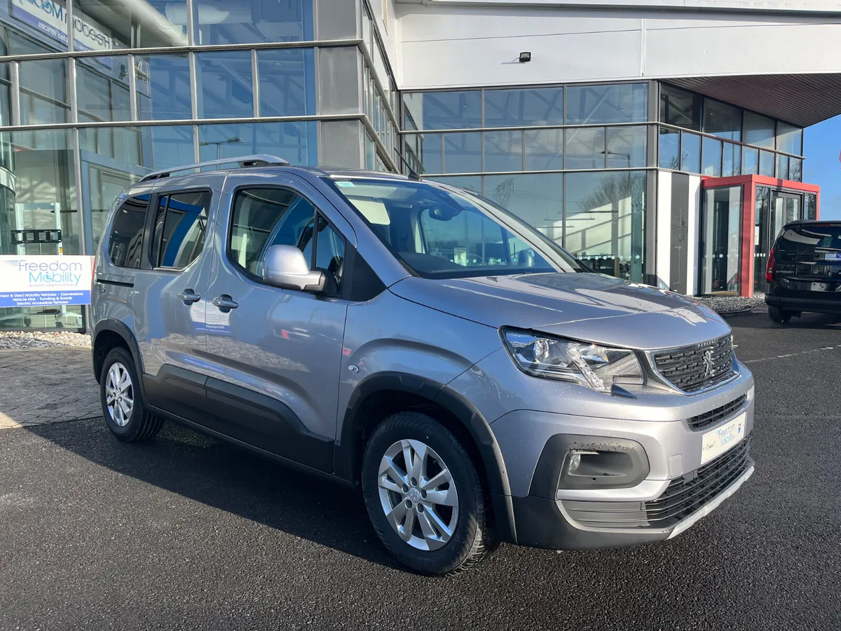 2021 Peugeot Rifter Wheelchair Accessible - Image 1