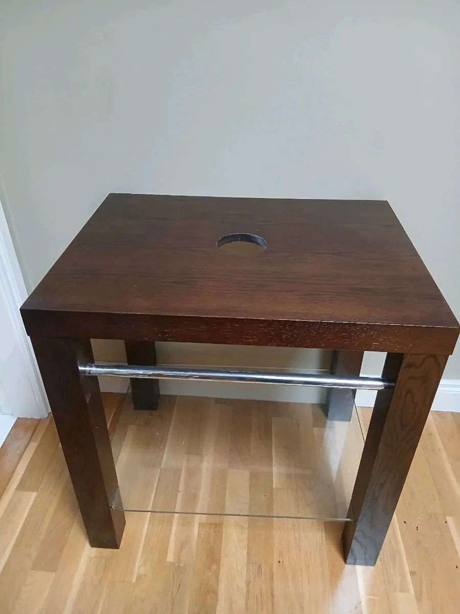 Bathroom sink and unit - Image 4