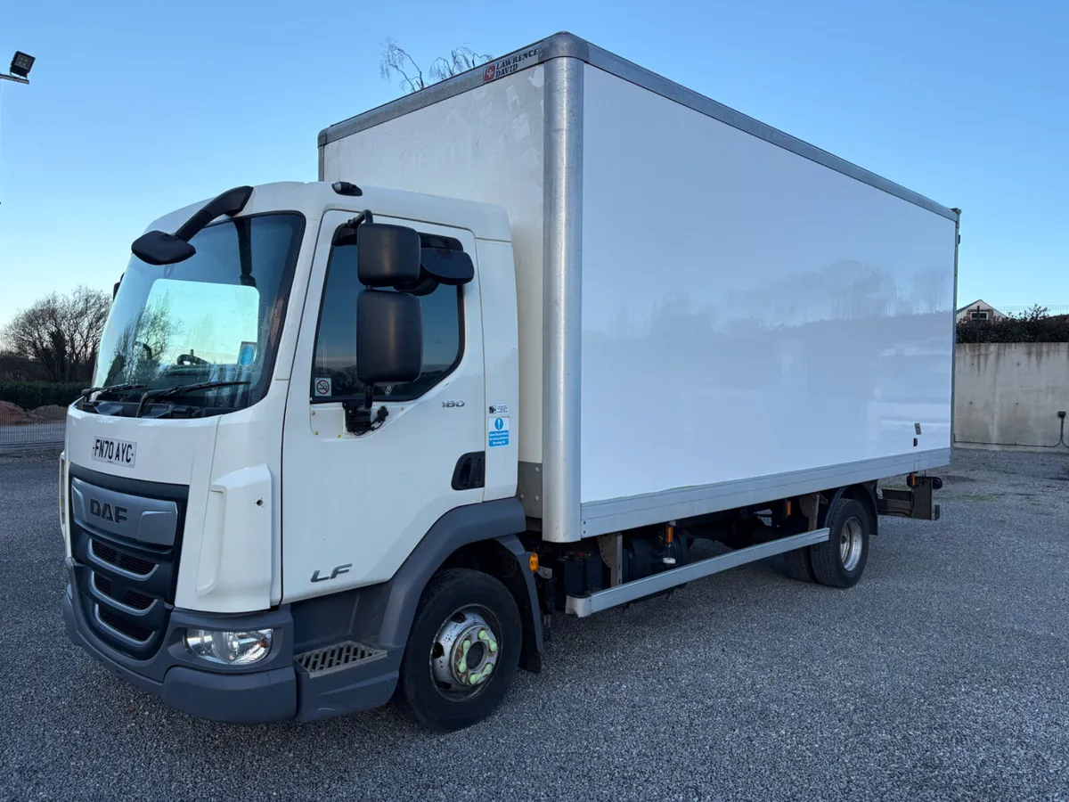 2020 DAF LF180 7.5T Box lorry - Image 1