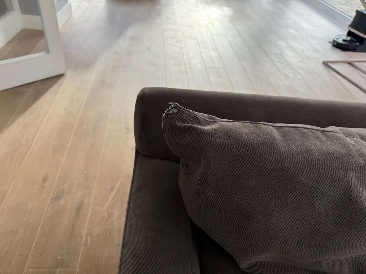 Dark grey 3 seater couch - Image 2