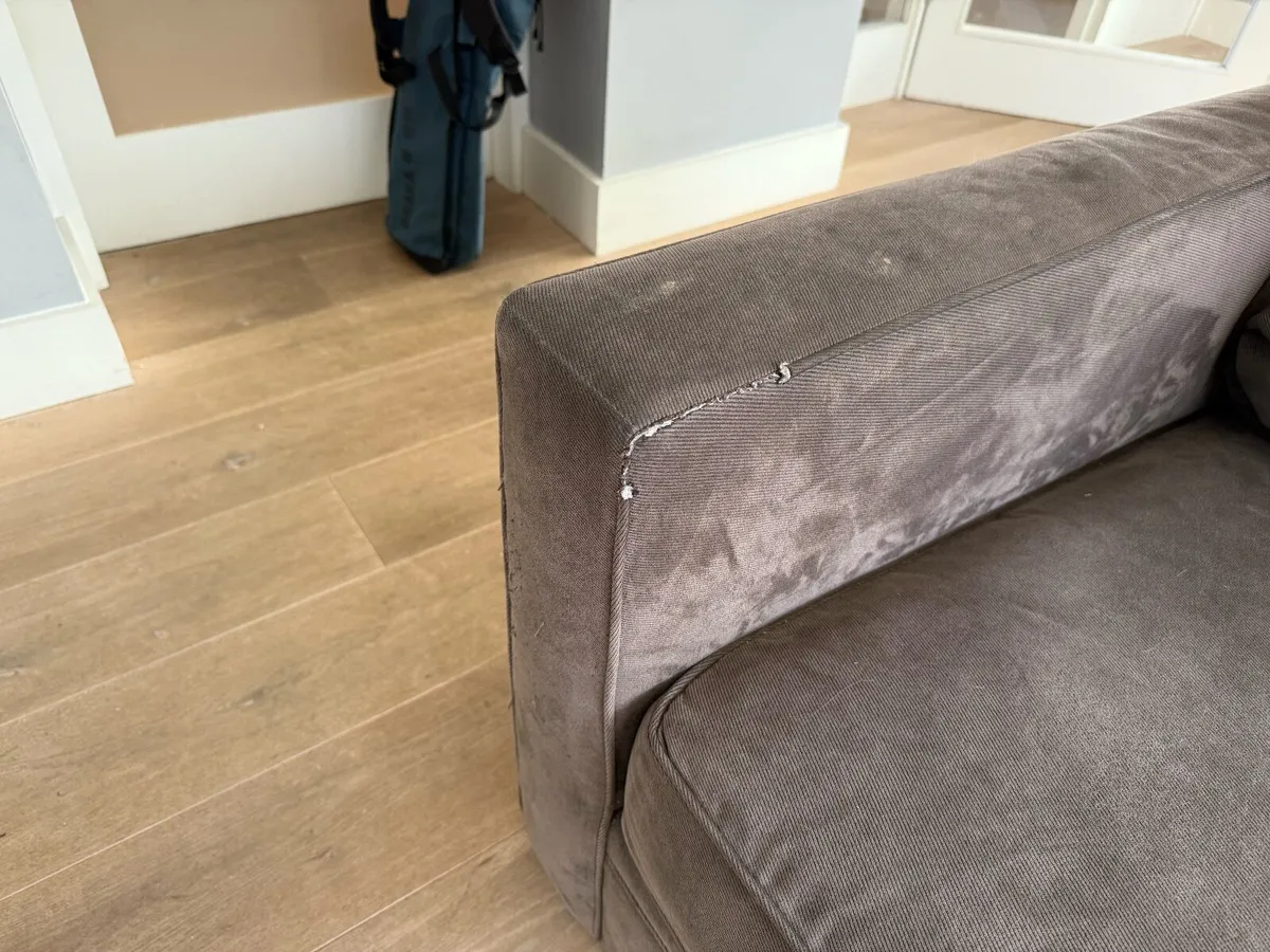 Dark grey 3 seater couch - Image 4