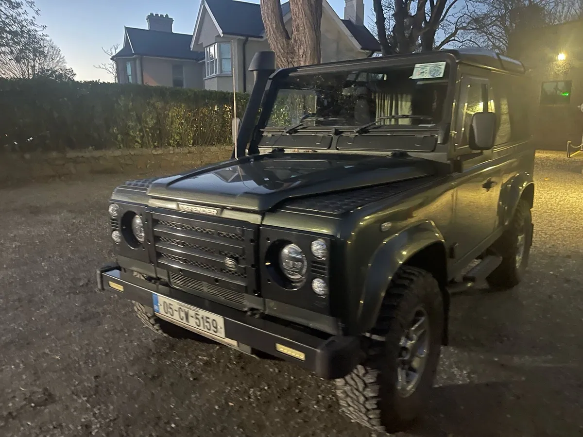 2005 Landrover Defender 90 - Image 4