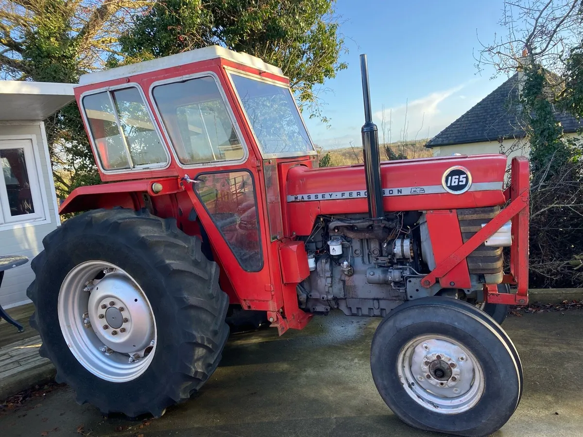 Massey 165 - Image 3