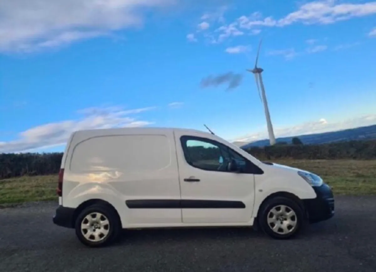 2016 Peugeot Partner - Image 4