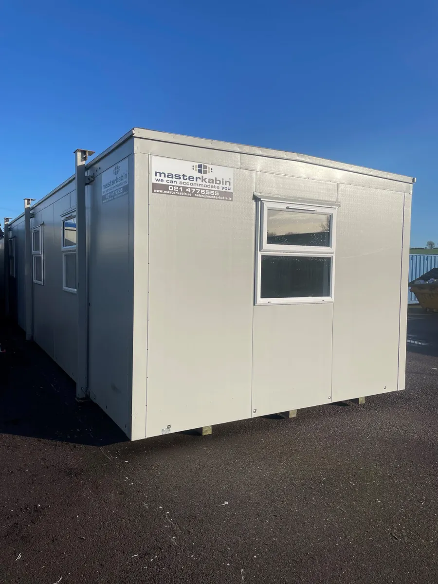 40ft x12ft Cabin - Image 2