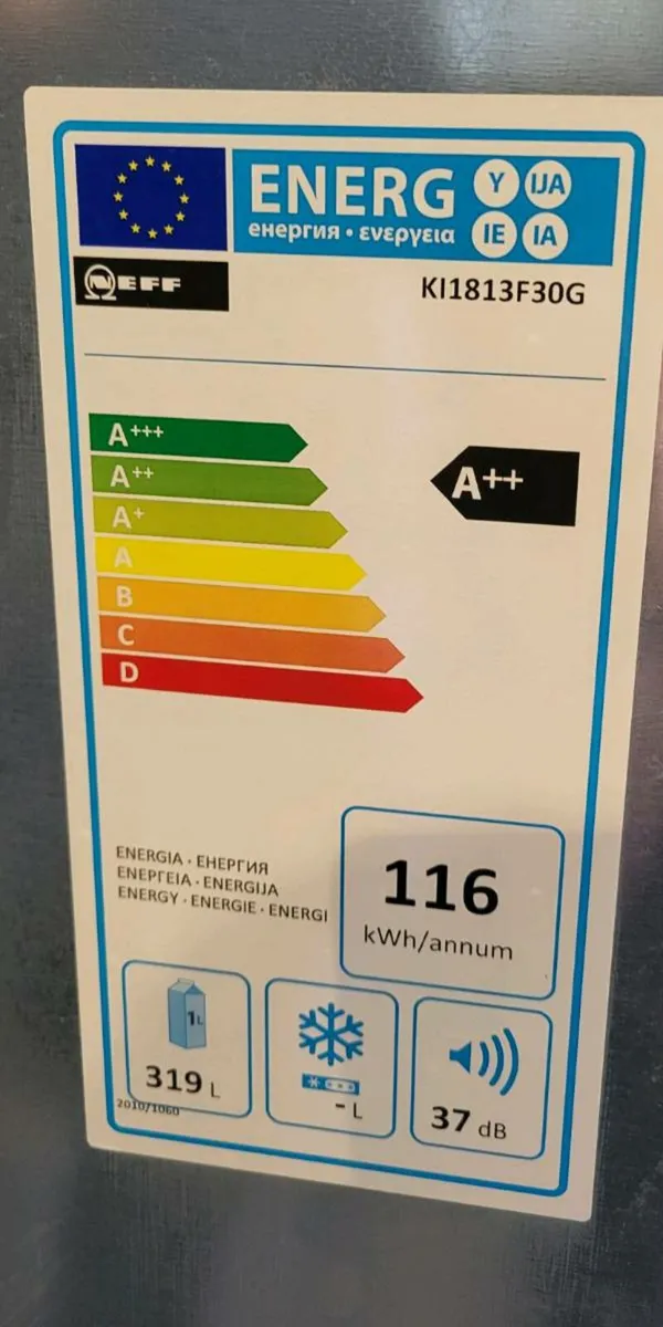 NEFF Intgreated fridge - Image 2