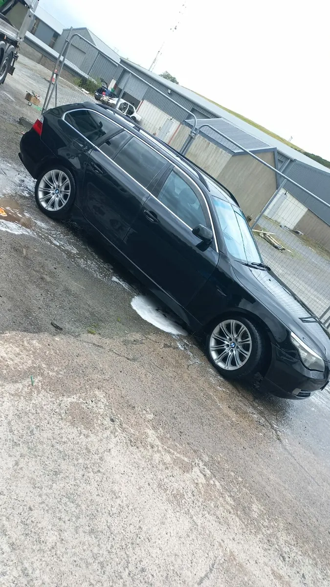 Bmw e61 touring - Image 1