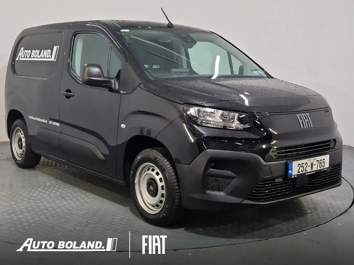 Fiat Doblo DOBLO SWB 1.5 100BHP  650 KG 4DR - Image 4