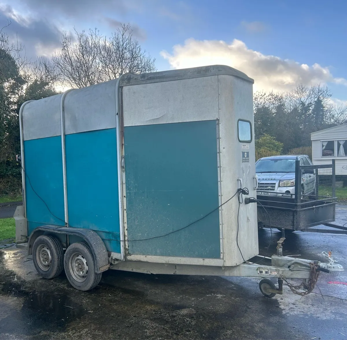 505 horse box - Image 2