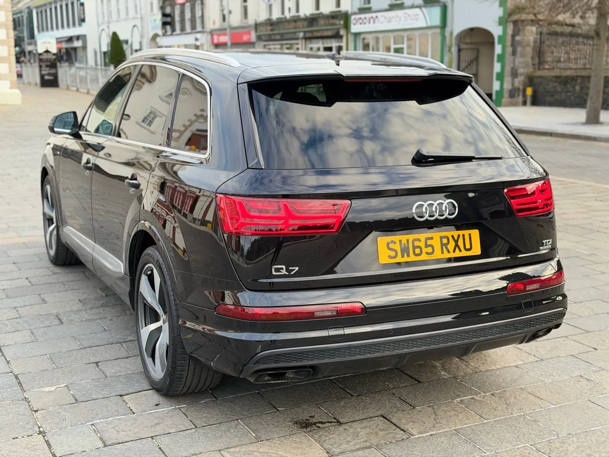 2015 AUDI Q7 3.0TDI S-LINE 7SEATS - Image 4