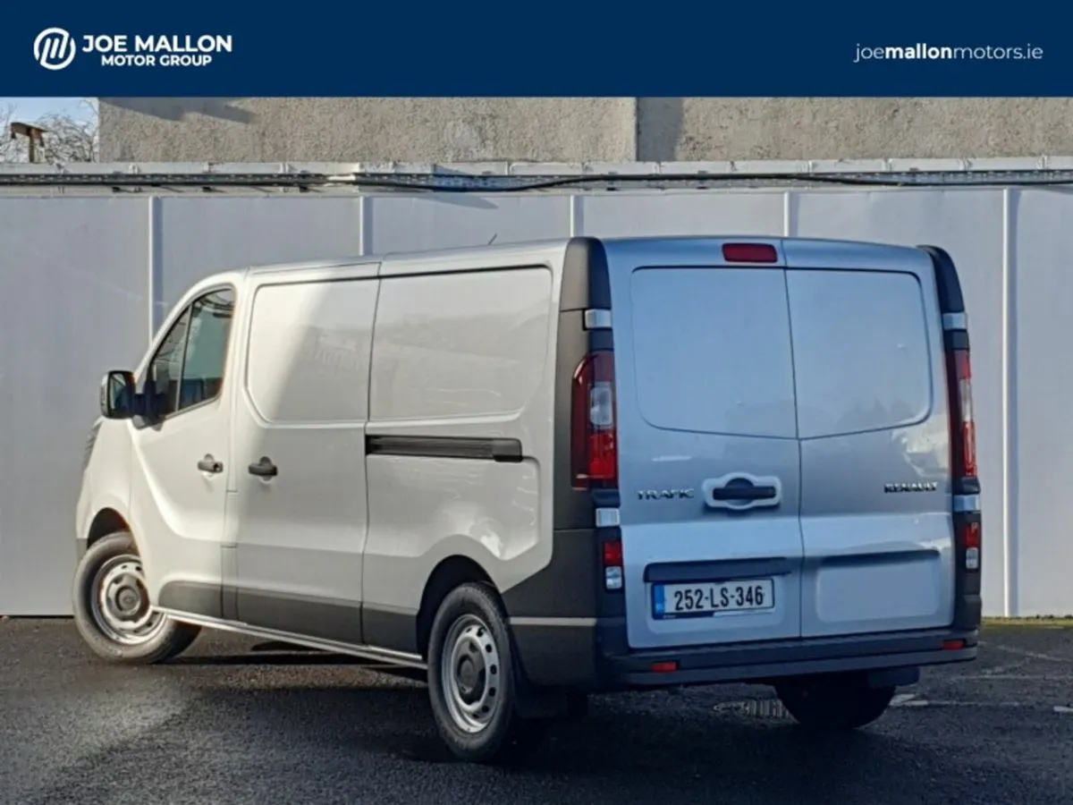 Renault Trafic 252 REG LL30 DCI 130 START - EX VAT - Image 2
