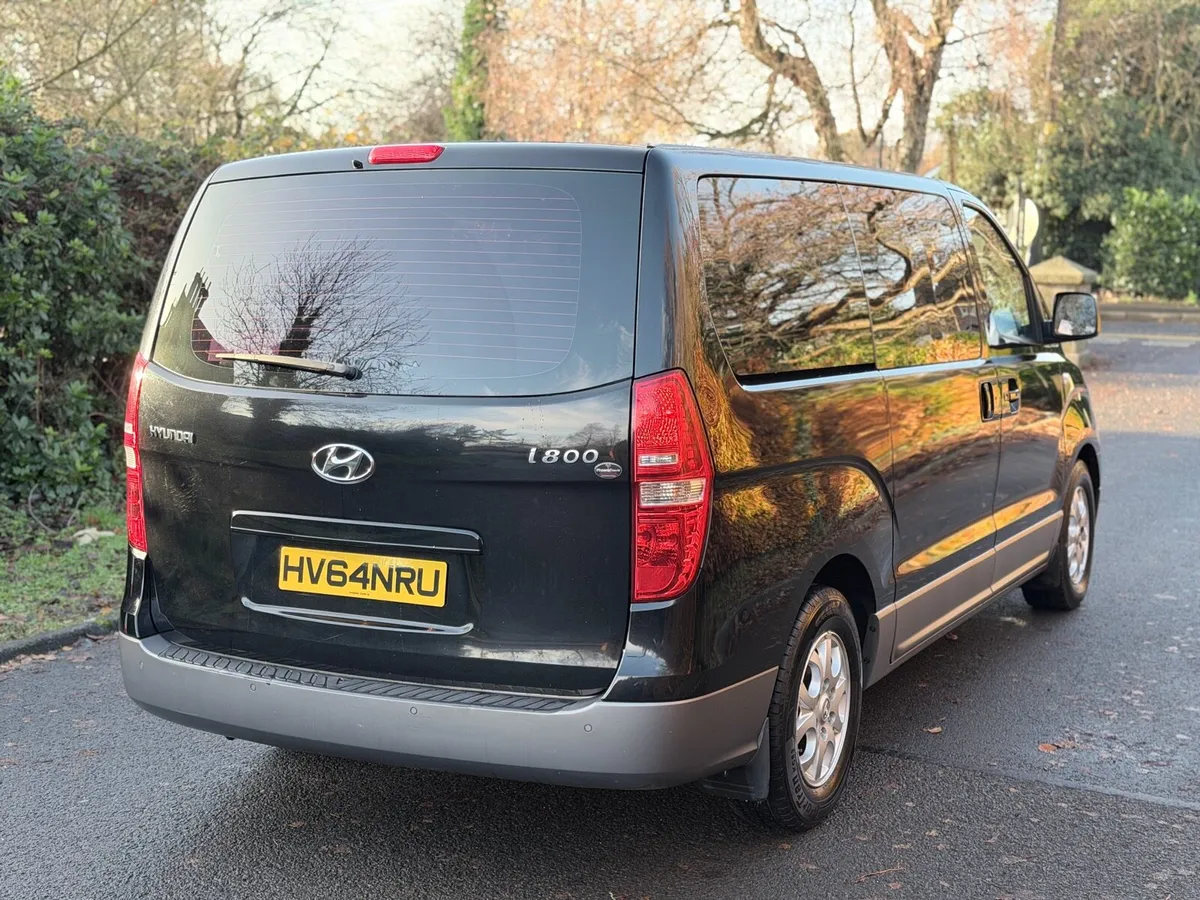 2014 HYUNDAI I800 2.5CRDI 8SEATS - Image 3