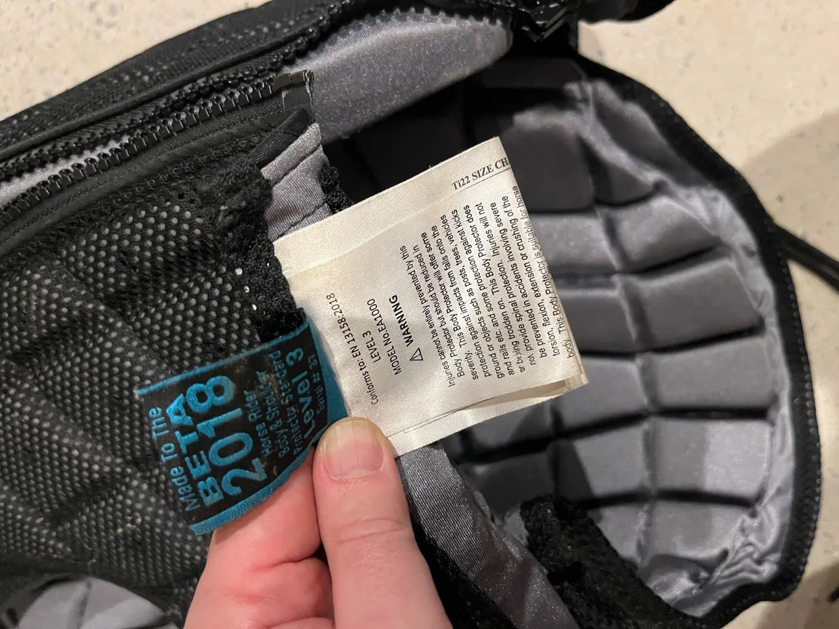 Back protector - Image 4