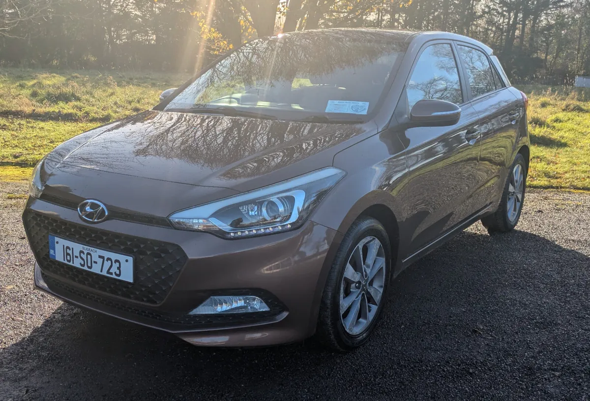 Hyundai i20 1.2L DELUXE /LOW KMS. - Image 3