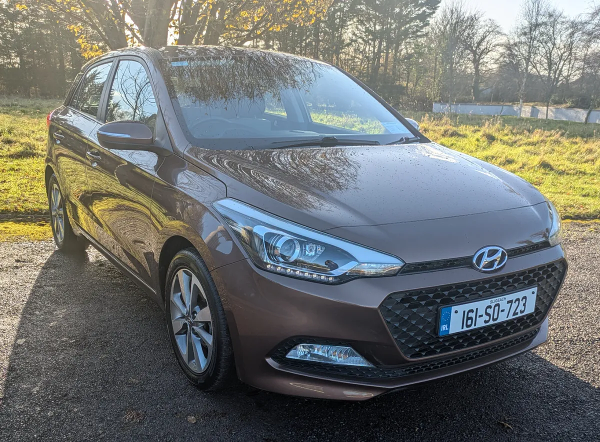 Hyundai i20 1.2L DELUXE /LOW KMS. - Image 1