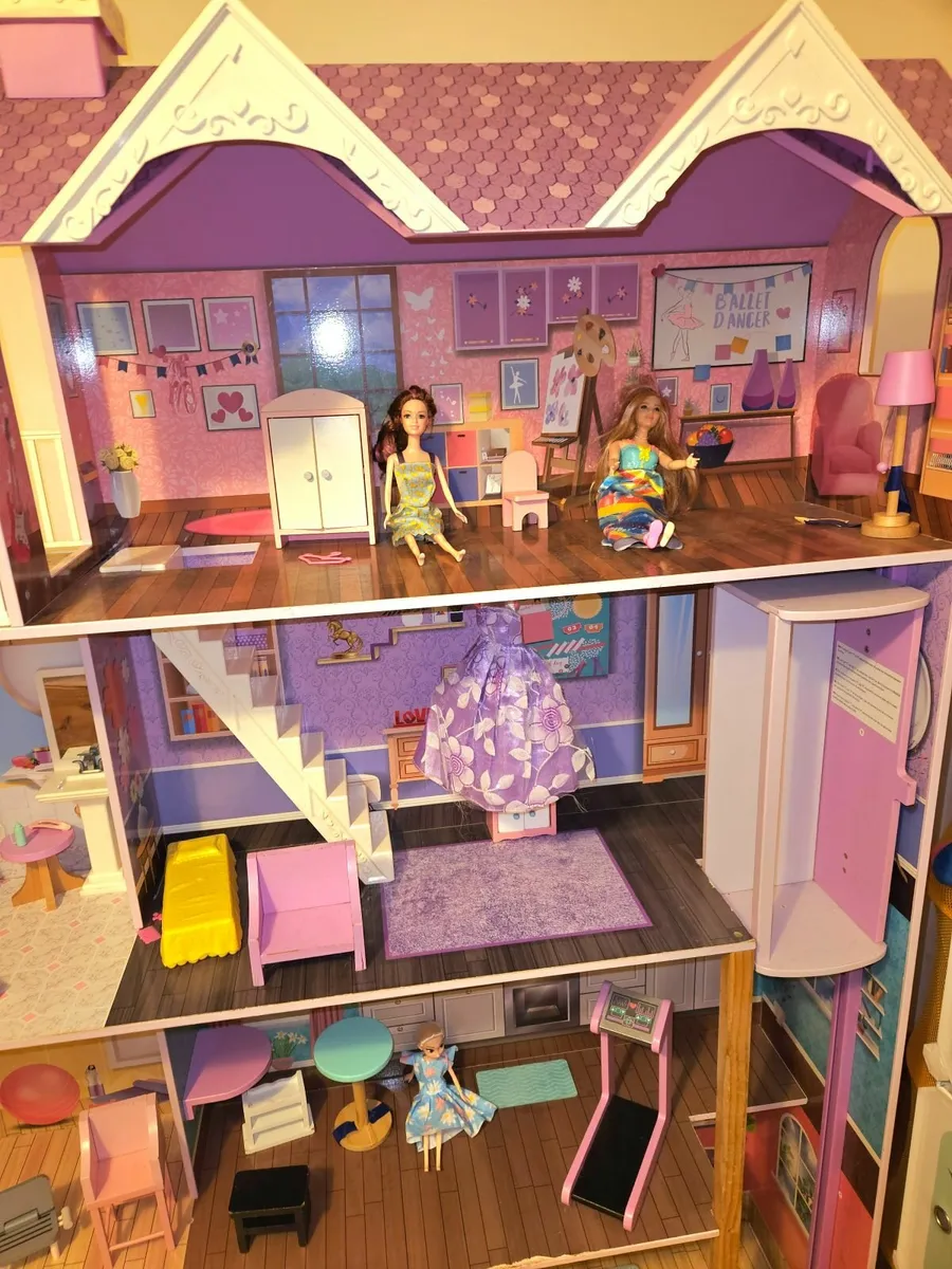 Giant Doll house - Image 3