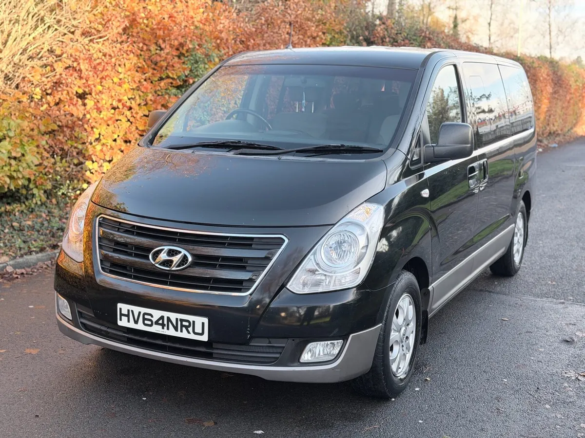 2014 HYUNDAI I800 2.5CRDI 8SEATS - Image 2
