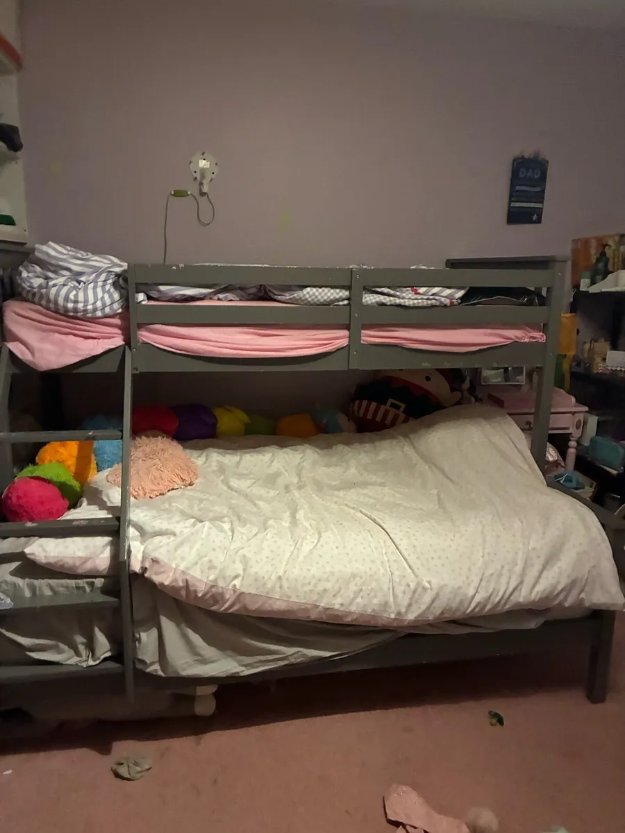 Bunk beds double and single