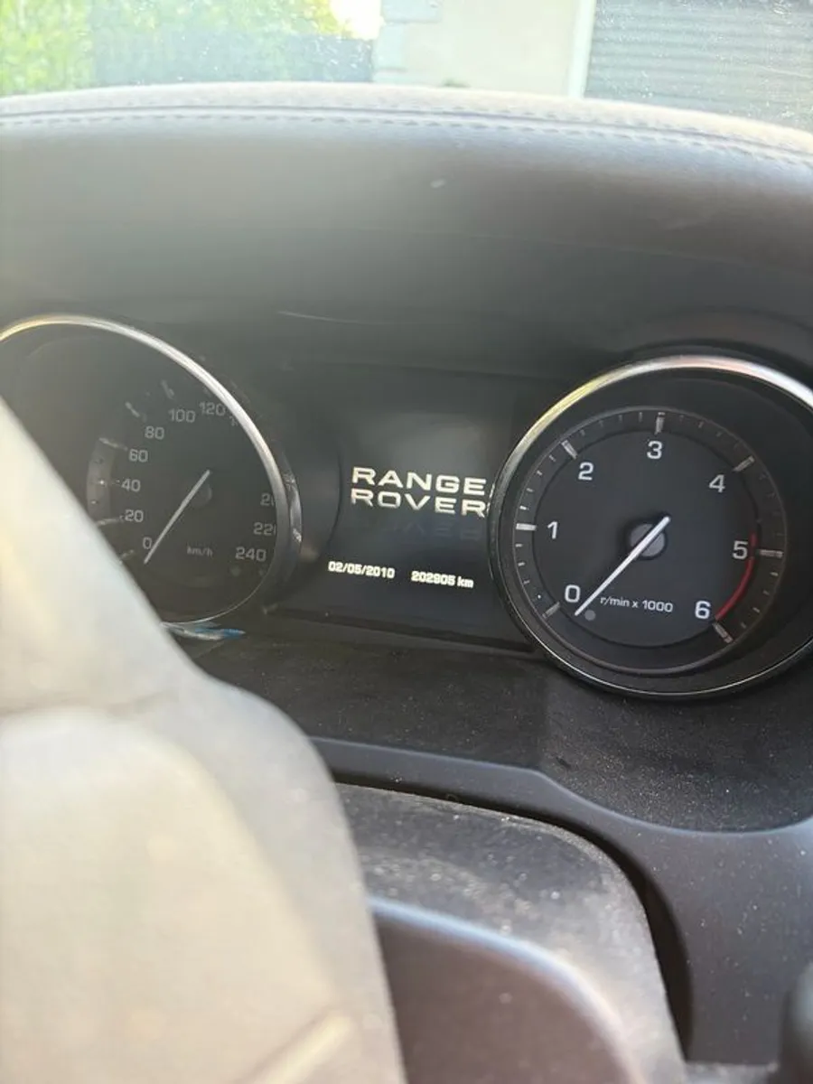 2013 Land Rover Range Rover Evoque - Image 4