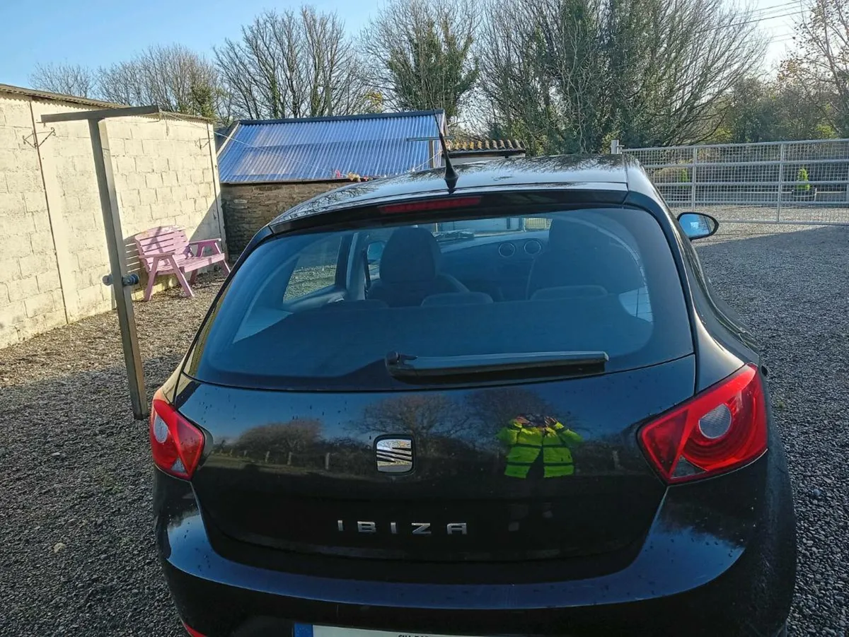 SEAT Ibiza 2011 - Image 3