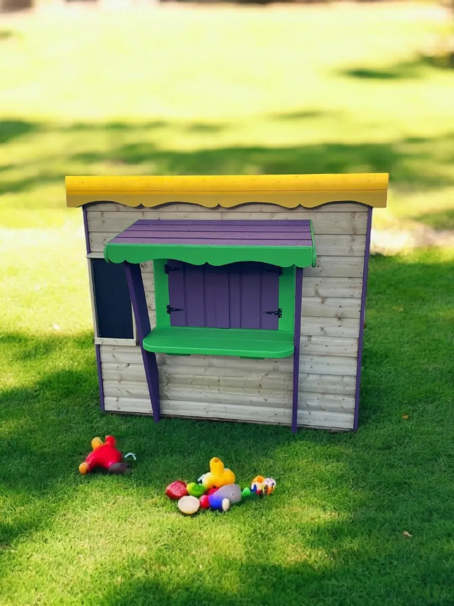 Playhouses,treehouses & playcenters for Christmas - Image 1