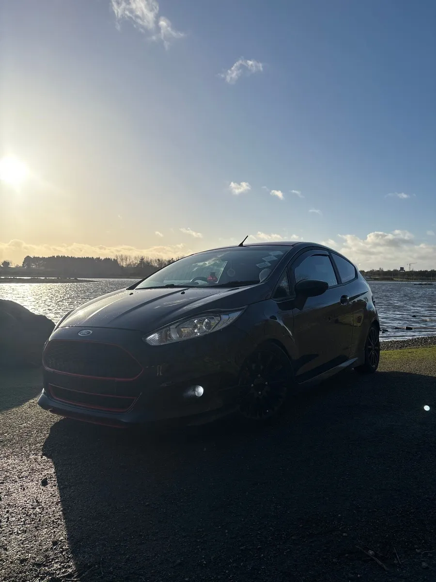Ford fiesta 1.0 ecoboost - Image 2