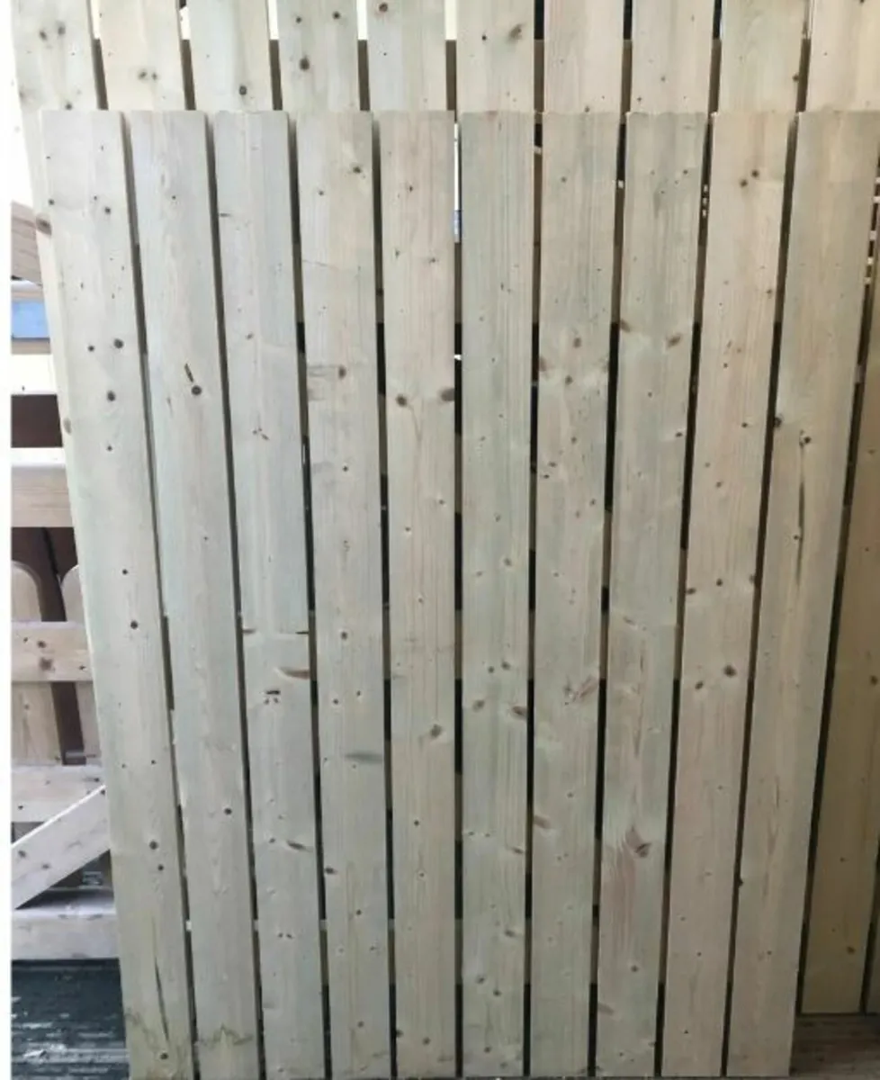 Lisduff Timber Side Gate's - Image 2