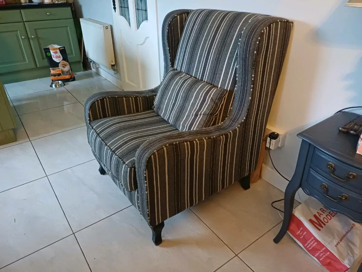 Arm chair - Image 3