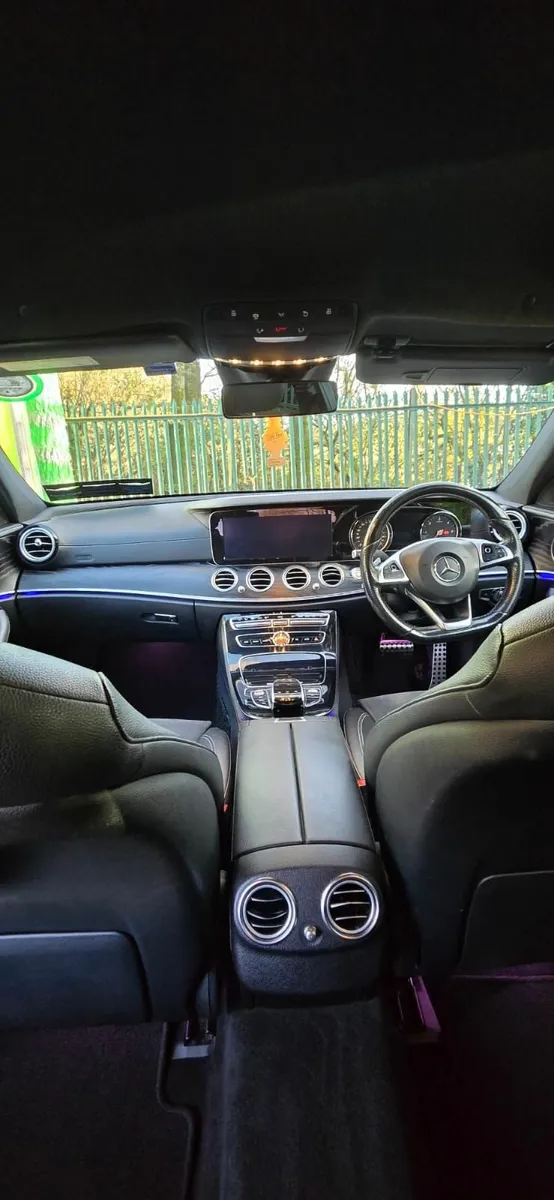 Mercedes-Benz E-Class 2017 - Image 2