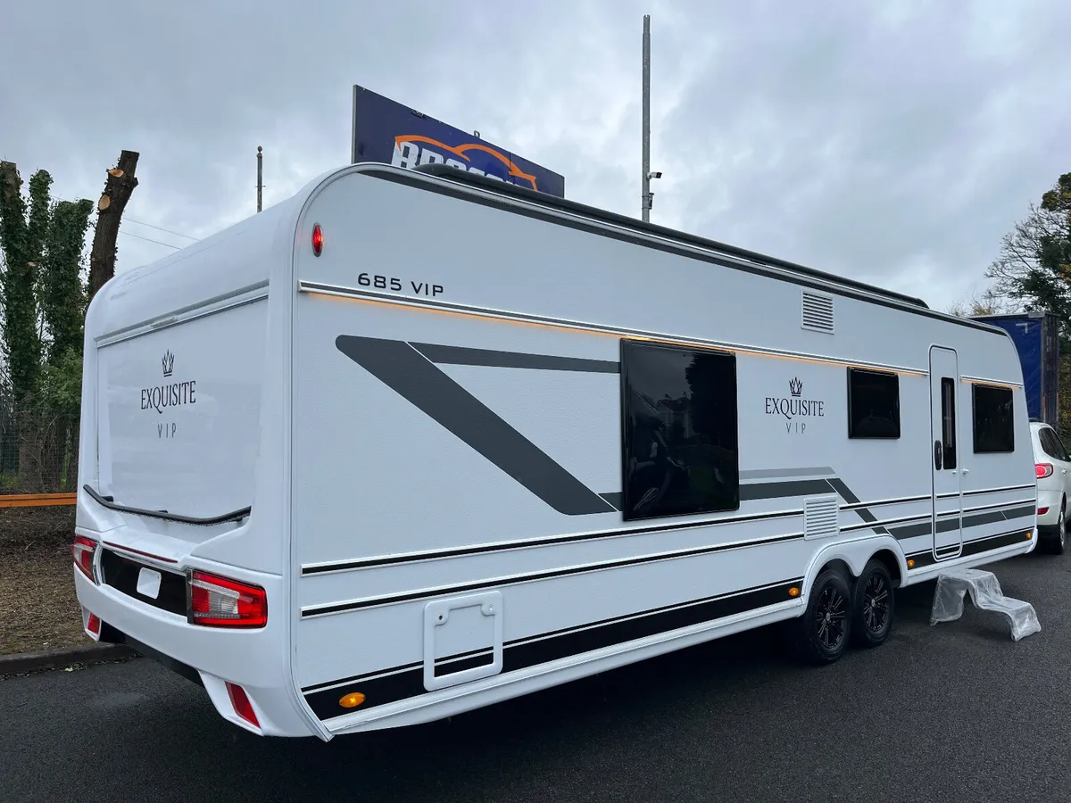 2024 LMC 685 VIP EXQUISITE 5/6 BERTH LUX CARAVAN - Image 4