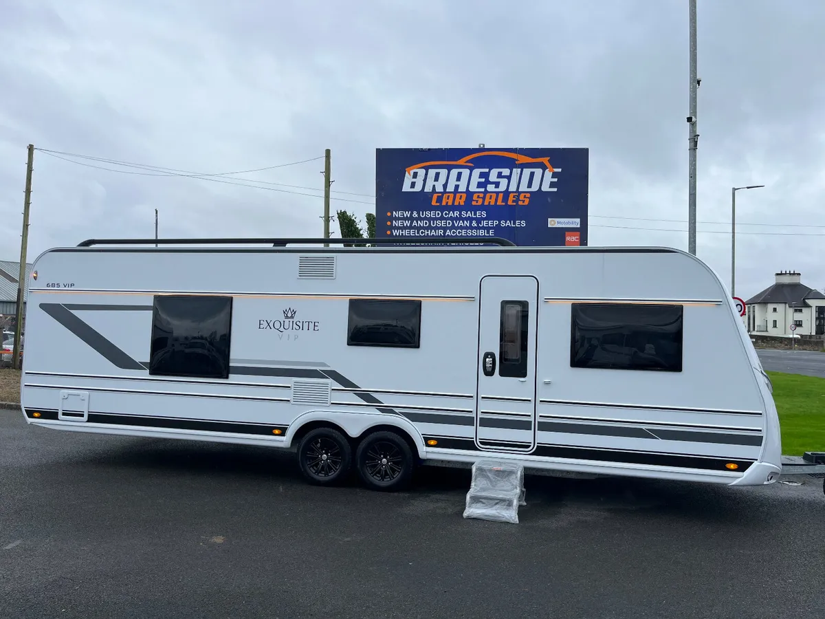 2024 LMC 685 VIP EXQUISITE 5/6 BERTH LUX CARAVAN - Image 3