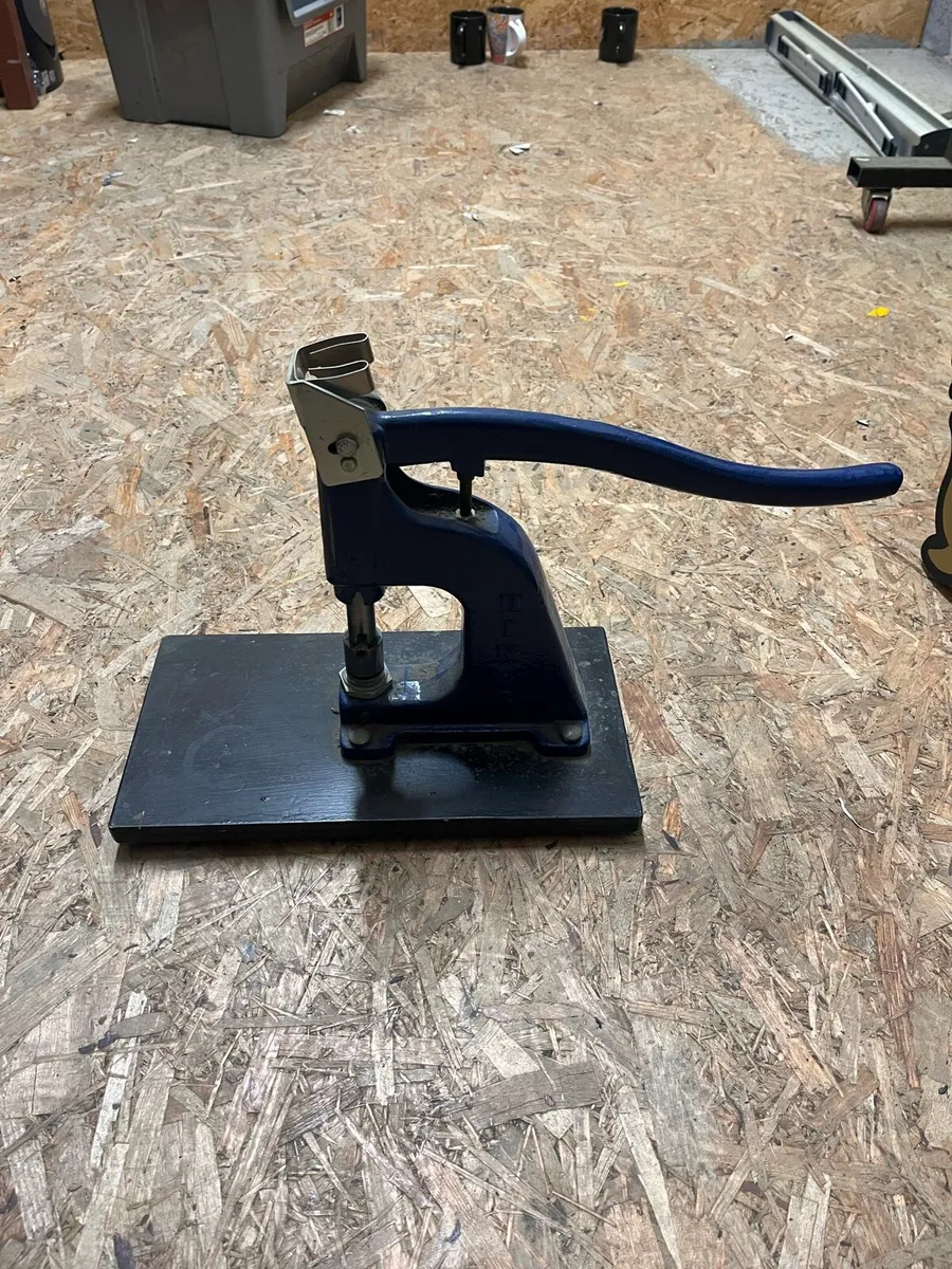 Grommet press - Image 2