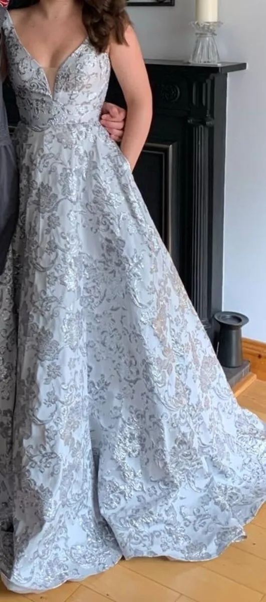 Debs/Ball gown - Image 2