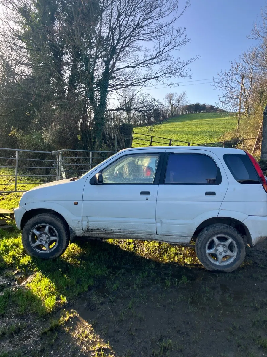 Daihatsu terios - Image 1