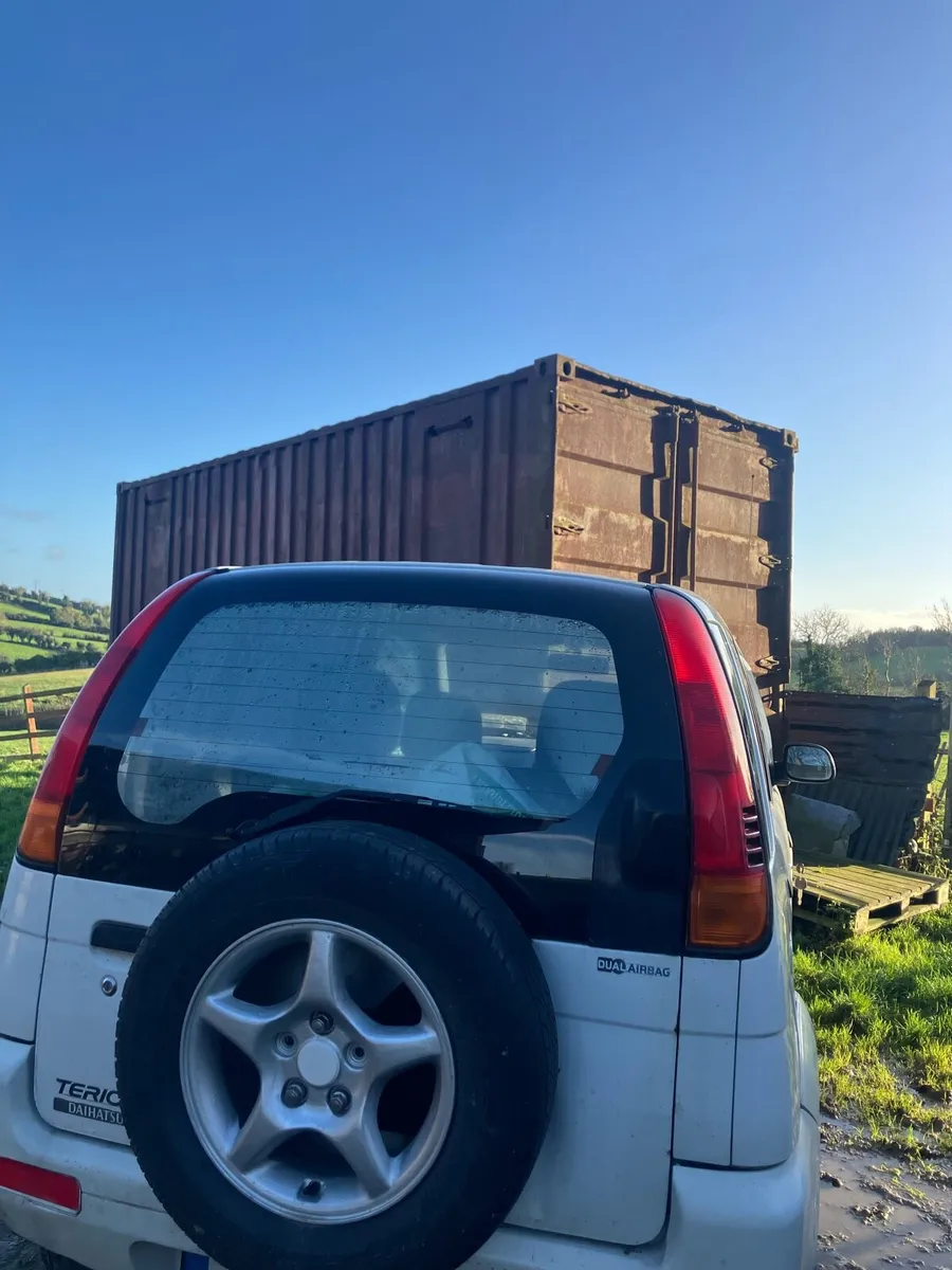 Daihatsu terios - Image 4