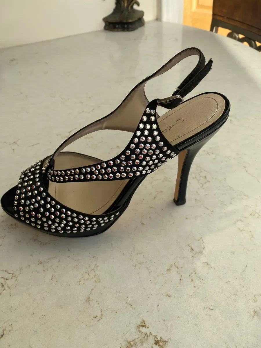 Ladies sandals - Image 2