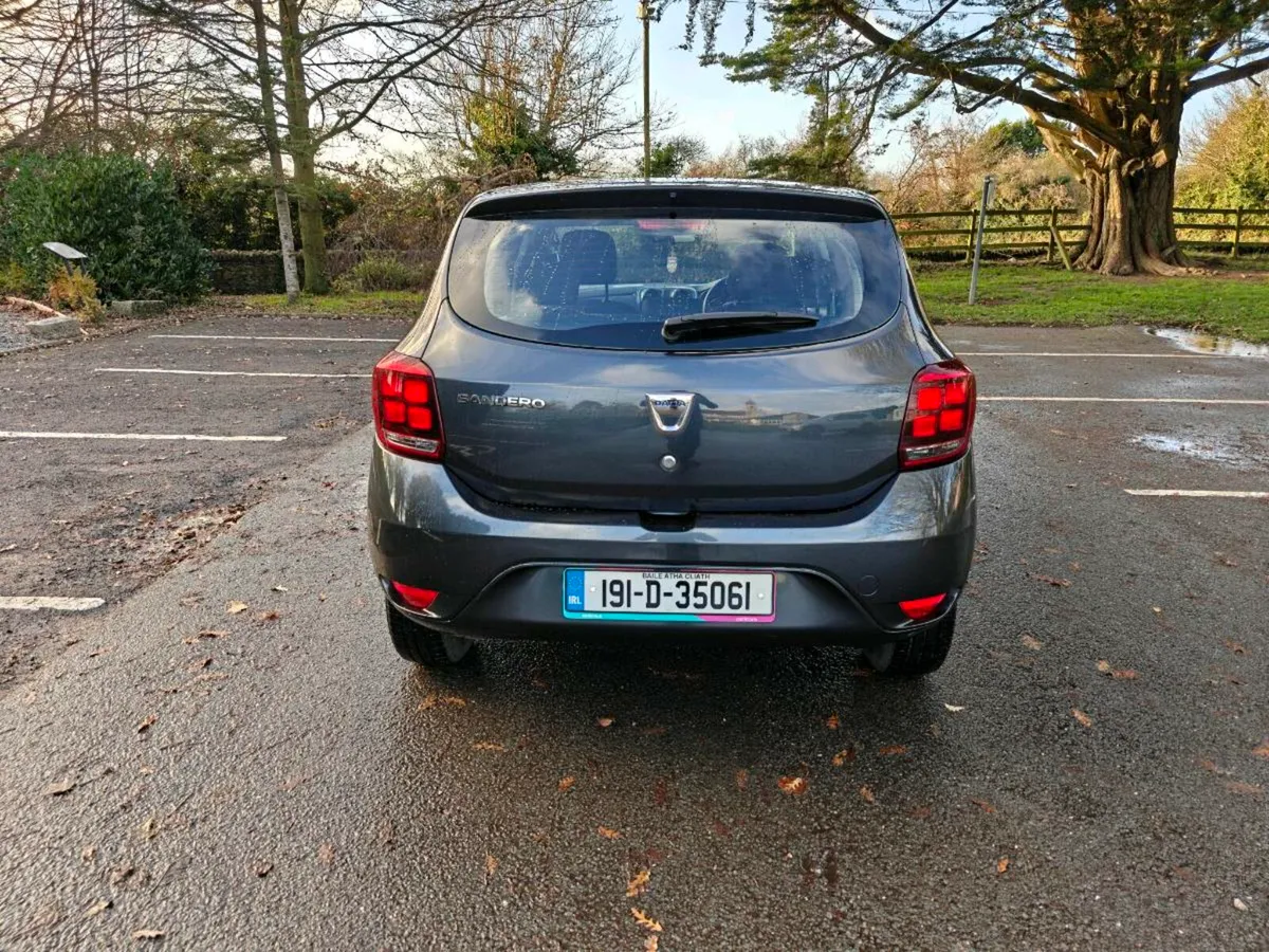 2019 Dacia Sandero - Image 2