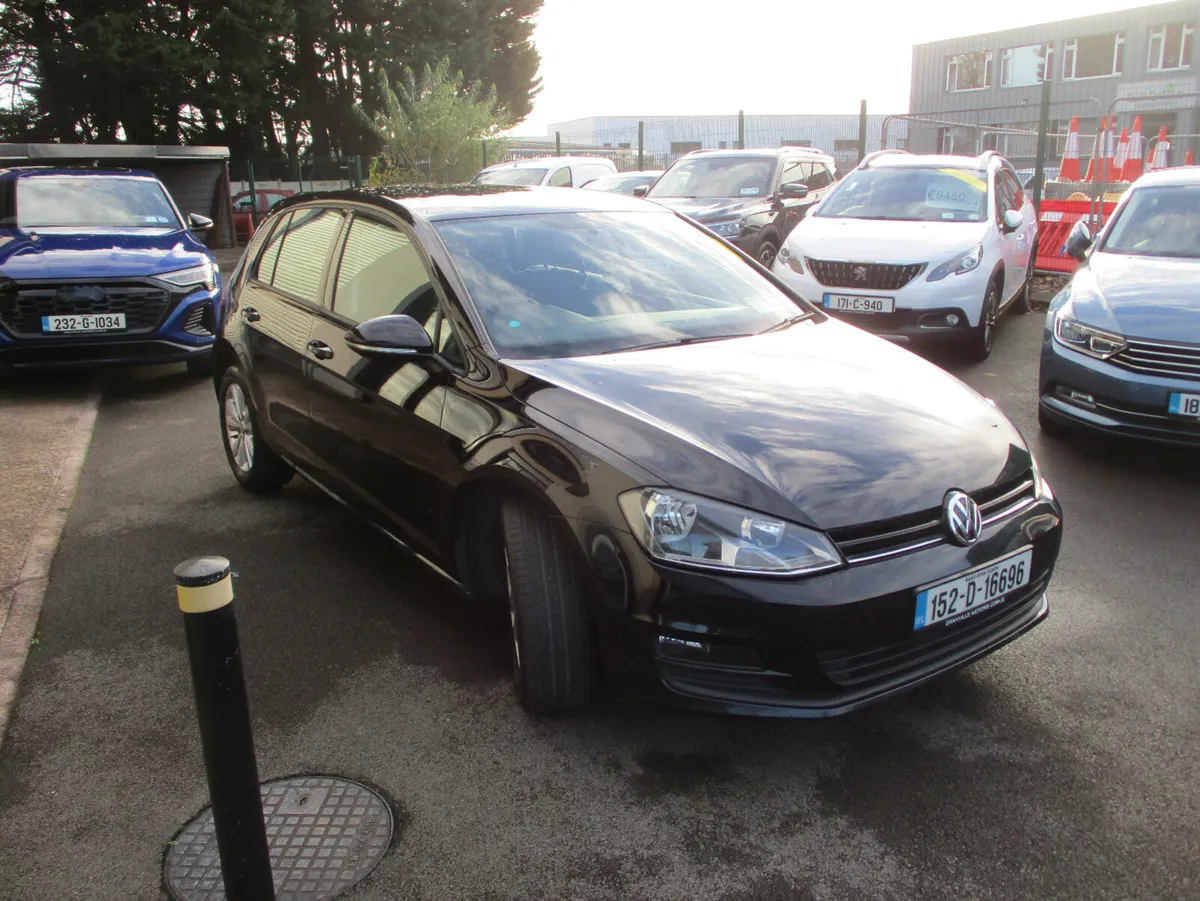 Volkswagen Golf Comfort line 1.6TDI  2015 - Image 3