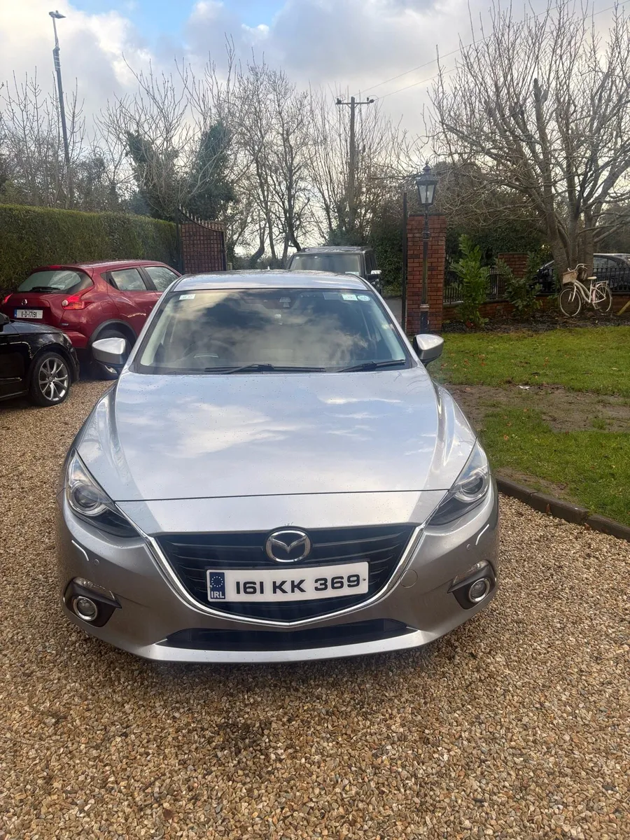 2016 Mazda 3 executive - Image 2