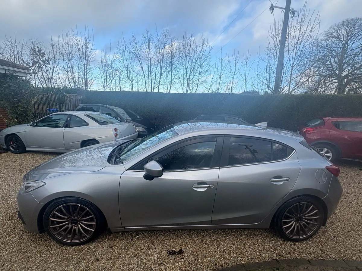 2016 Mazda 3 executive - Image 3