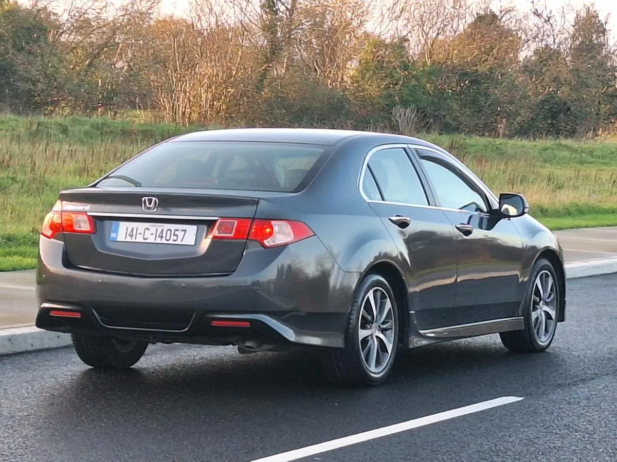 HONDA ACCORD 2.2 DIESEL ▪︎ NEW NCT ▪︎ - Image 4