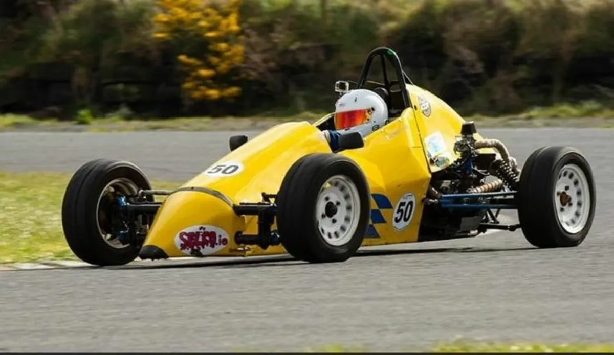 Formula Vee - Image 1