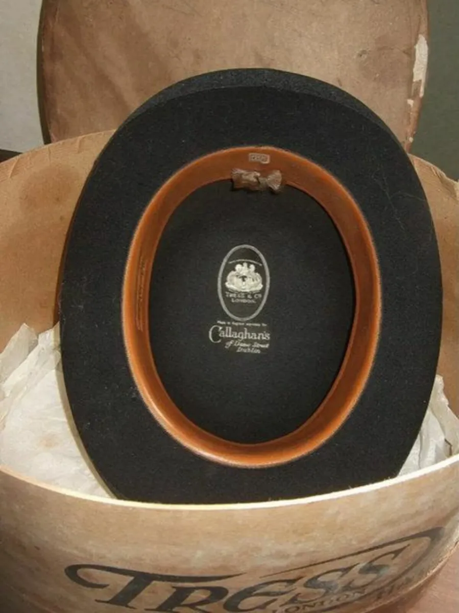 Vintage Bowler Hat & Box - Image 3