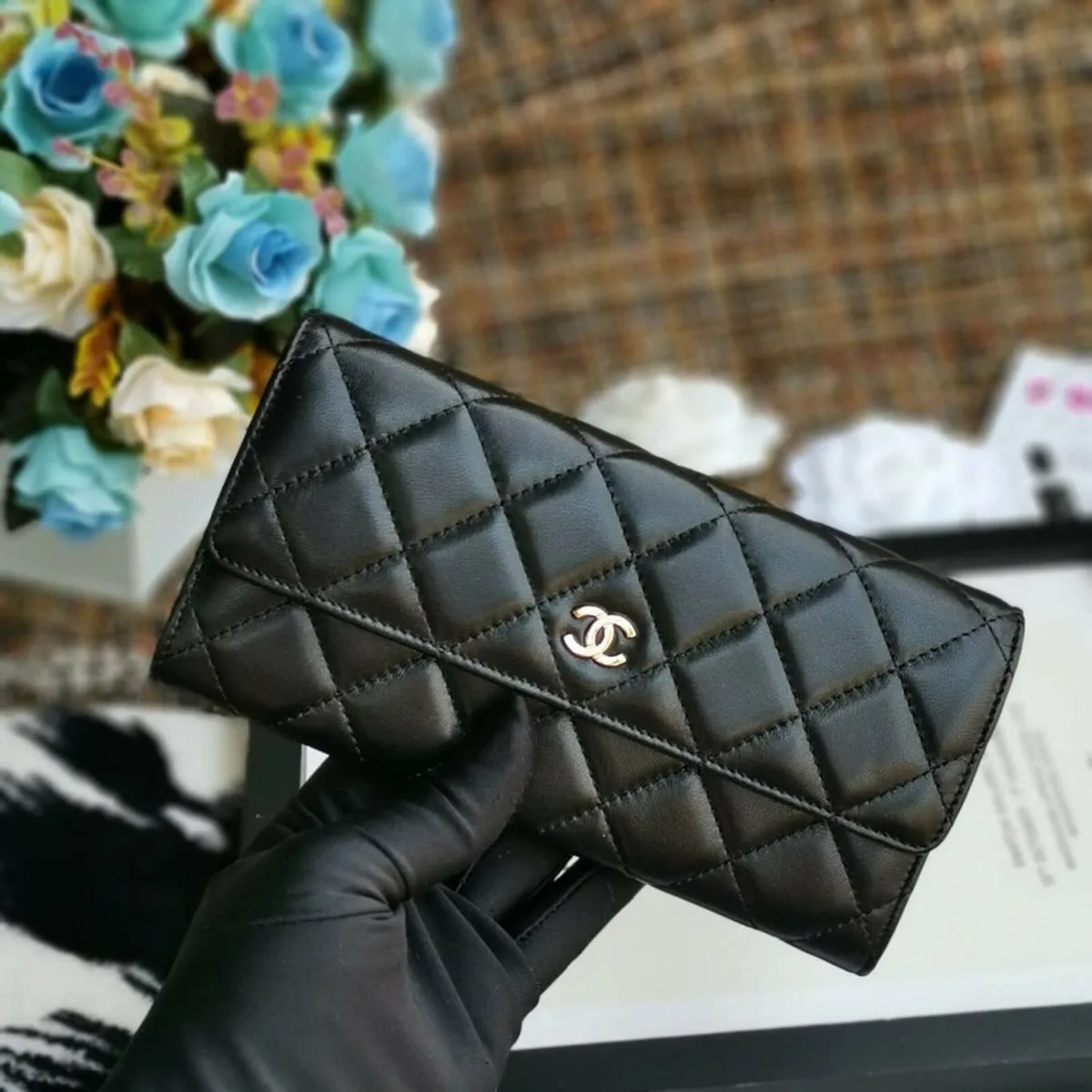 Chanel Black Quilted Lambskin Leather Flap Purse - Image 2
