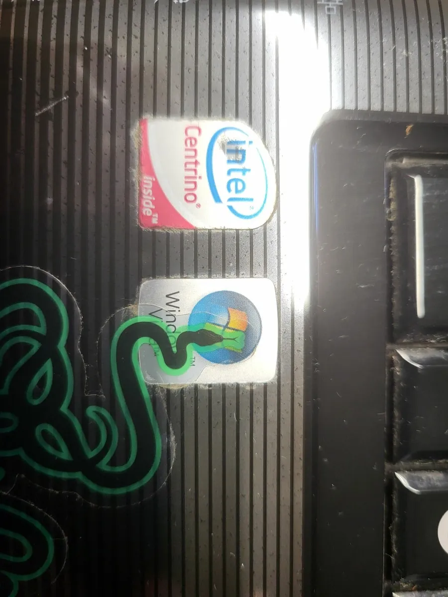 Laptop Toshiba - Image 4