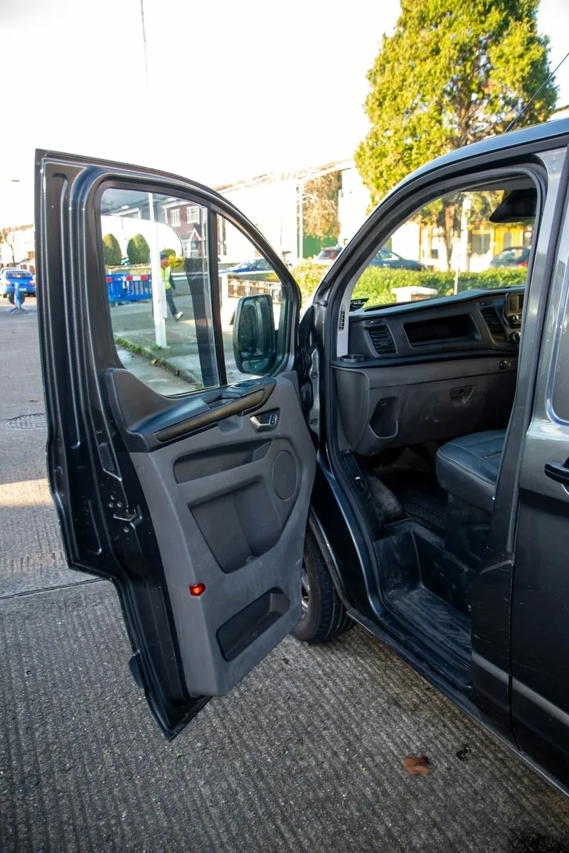 Ford Transit Custom 2018 - Image 2