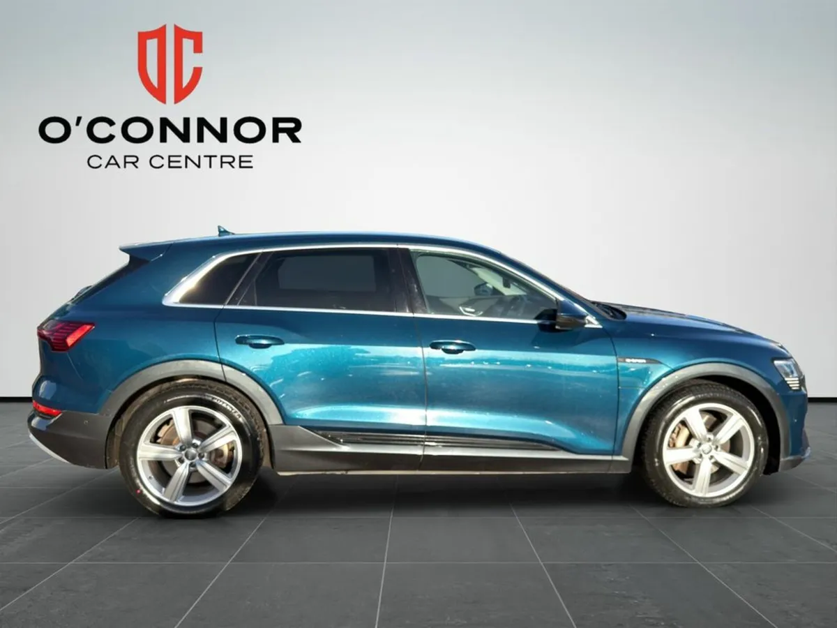 Audi e-tron ⚡ “Silent power. Serious presence.” - Image 2