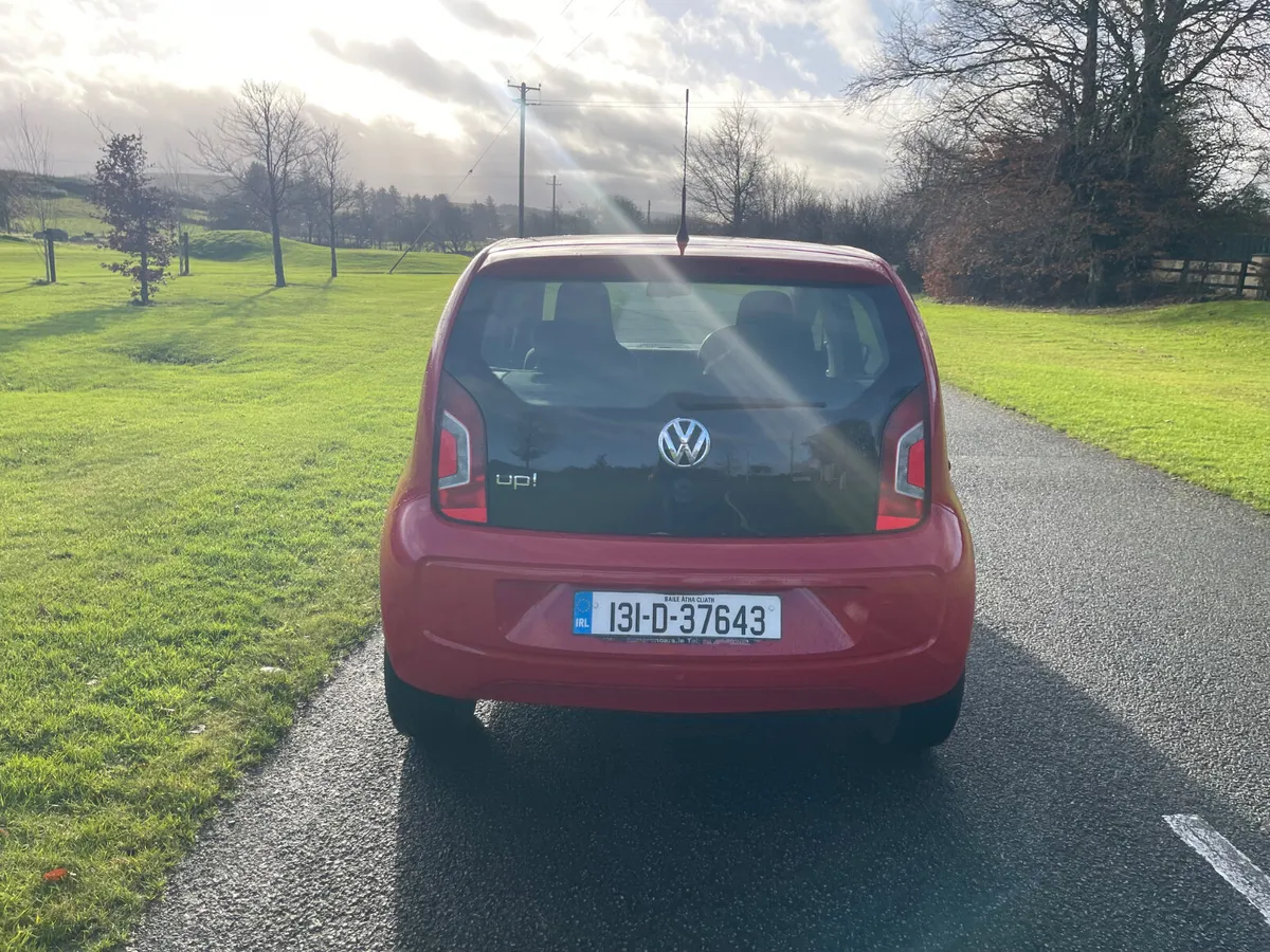 Volkswagen up! 2013 “automatic” - Image 4