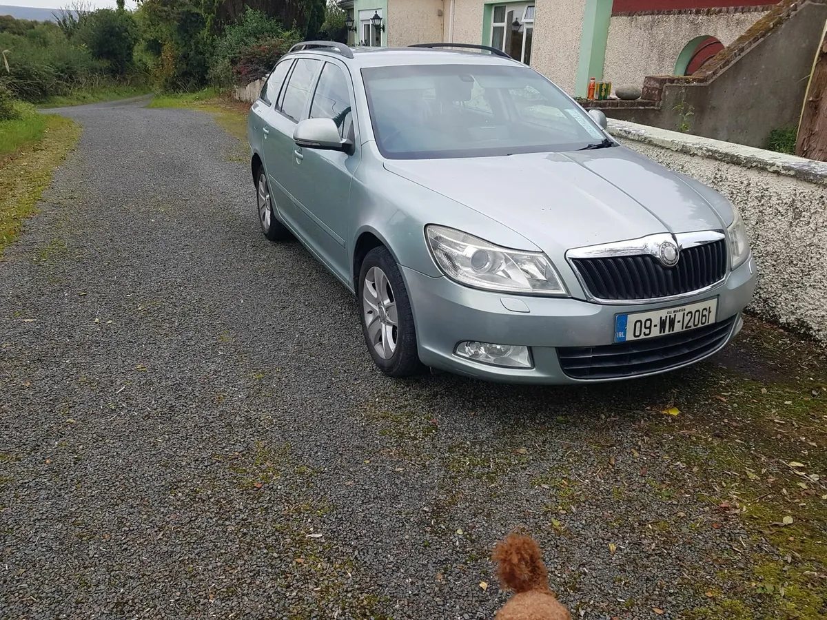 Skoda Octavia 2009 - Image 2