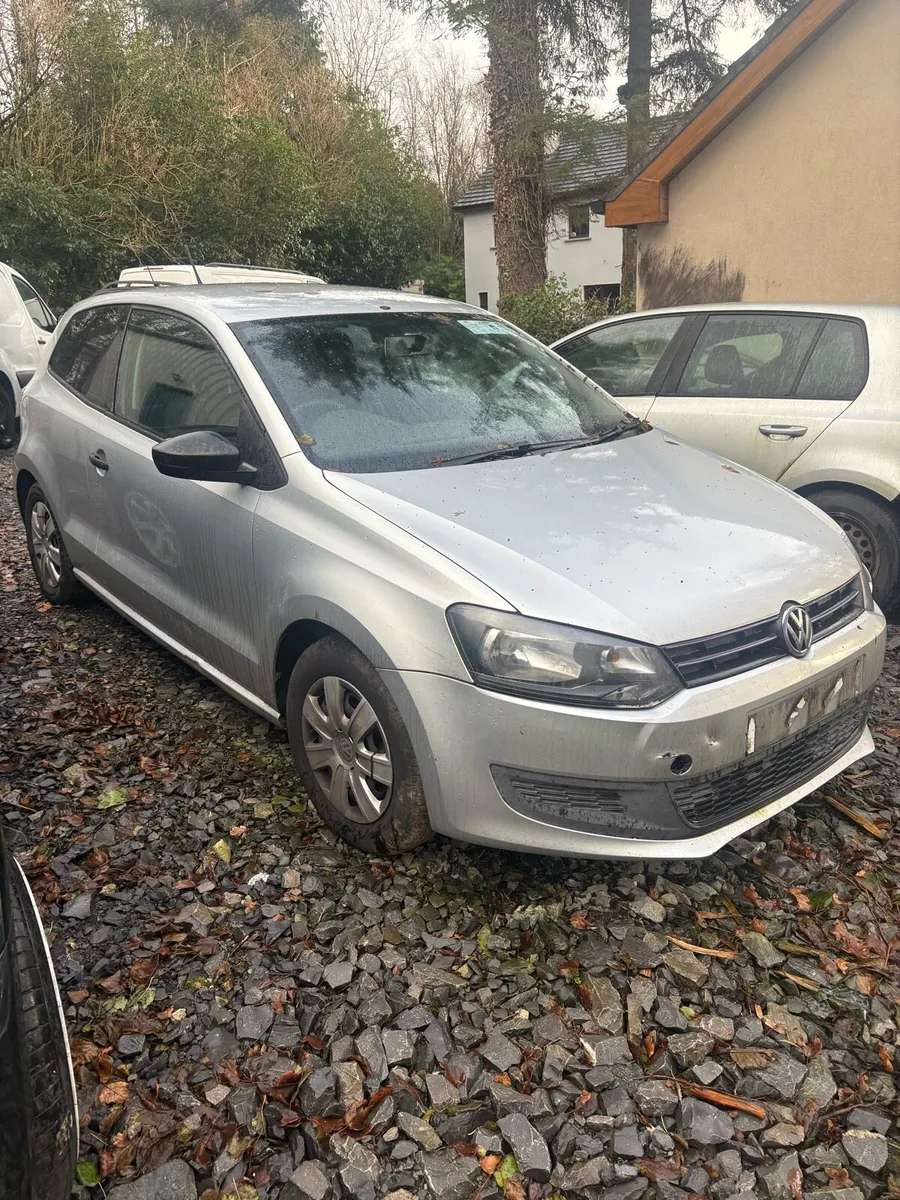 2010 1.2 petrol polo for breaking - Image 1